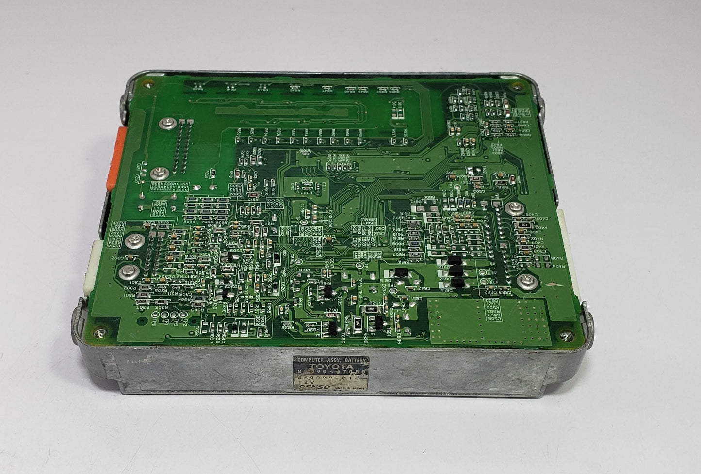 04-09 TOYOTA PRIUS Hybrid Battery Control Module ECM 89890-47080