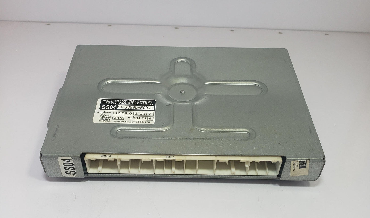 Hino Ranger 2013 TKG-FD9JLA Control Unit ECU ECM S8990-E0041 05290320017