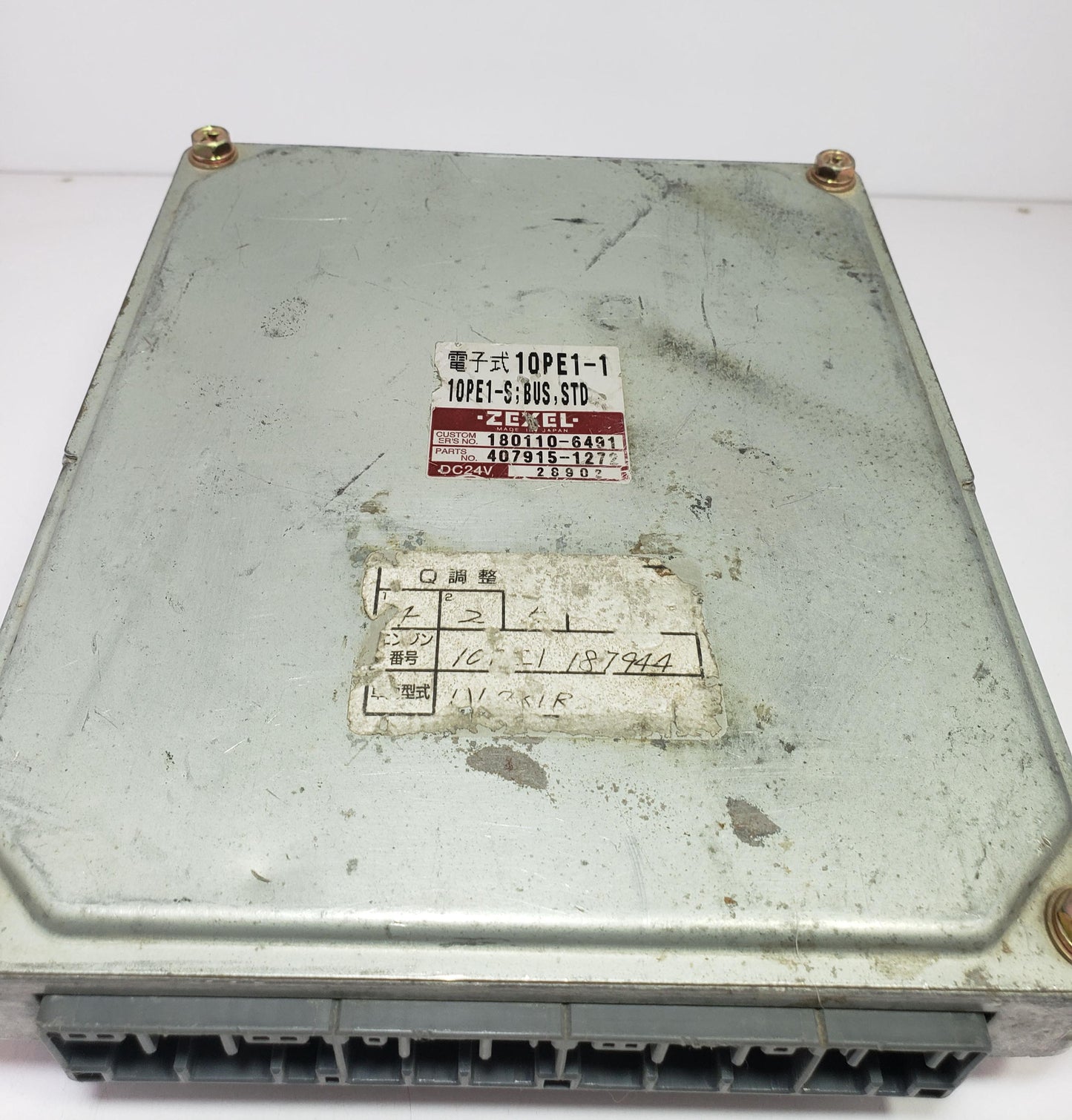 ZEXEL Hino Engine Control Unit ECU 180110-6491 407915-1272 Used OEM