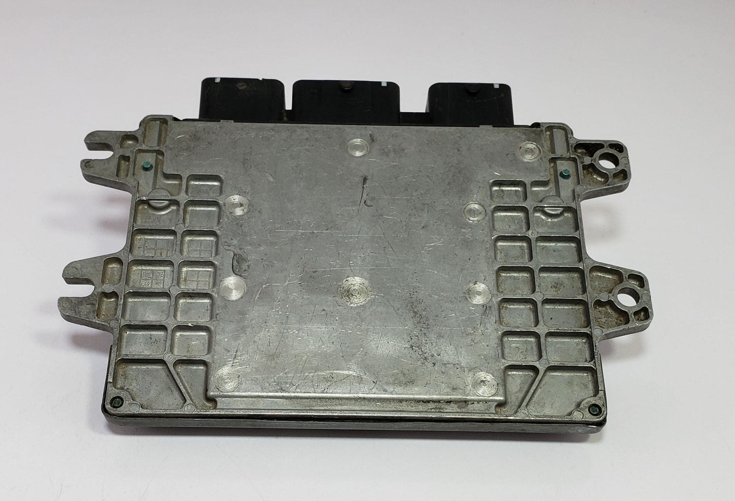 Nissan Note E11 Engine Control Unit ECU A56-E94T00904 OEM Used