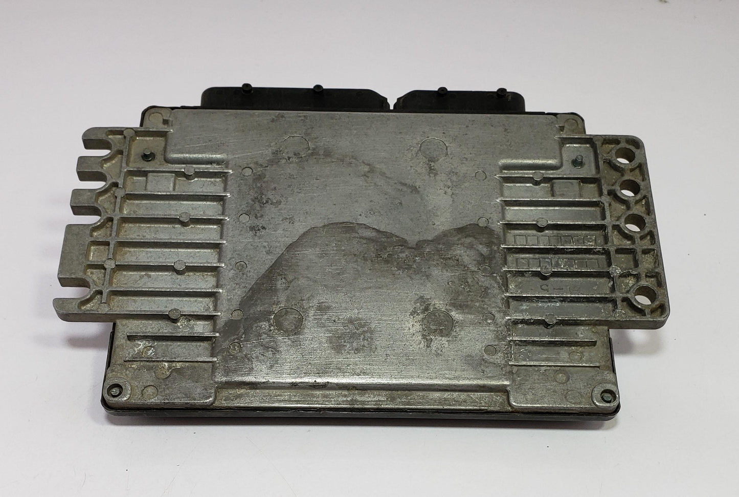 Nissan AD Y11 1999-2004 QR20DE ECU ECM Engine Control Module A56-U10 A2Y08