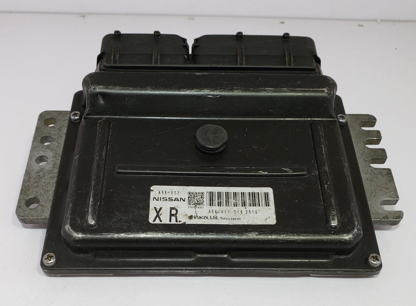 Nissan Cube BNZ11 2004 ECU ECM Engine Control Module A56-V17 T193516 2371M3U26C JDM Used