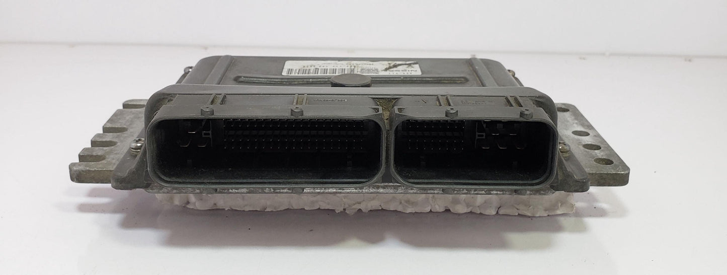 Nissan Cube BNZ11 2004 ECU ECM Engine Control Module A56-V17 T193520 2371M3U26C JDM Used