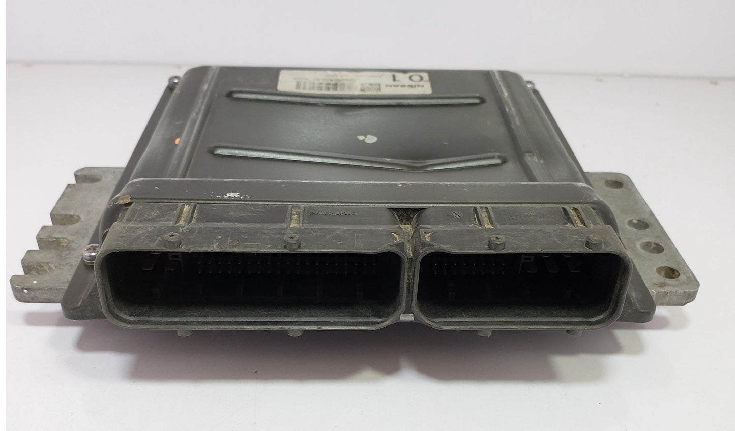 Nissan Fuga Y50 Engine Control Unit ECU ECM MEC35910 MEC35910E14Z02 JDM Used