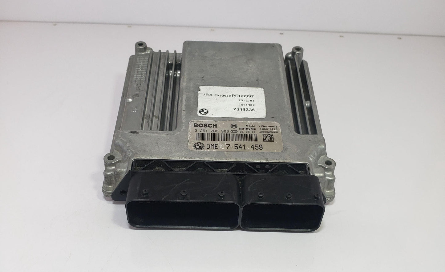 BMW DME ECU 0261208388 Bosch Engine Computer