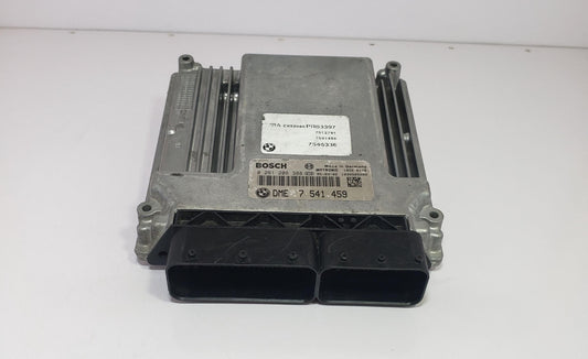 BMW DME ECU 0261208388 Bosch Engine Computer