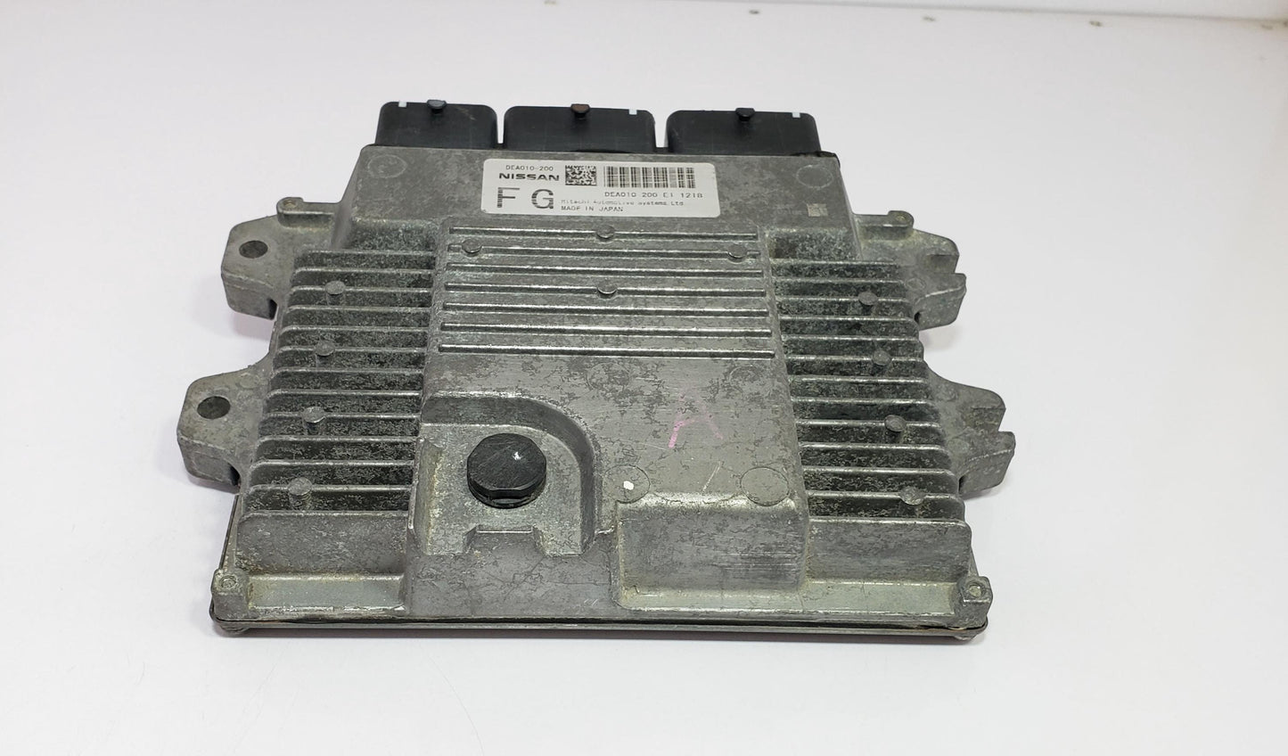 Nissan Serena Engine Control Unit ECU ECM DEA010-200 JDM Used