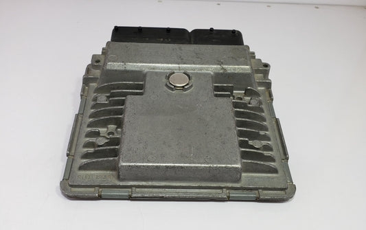 Volkswagen Polo V 6R 2013 Engine Control Unit ECU 03F906070FD MPT4514