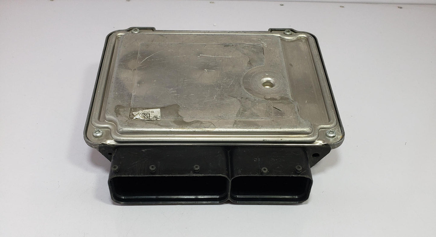 VW Golf 1.4 TSI Engine Control Unit ECU 03C906016AM 0261S06083