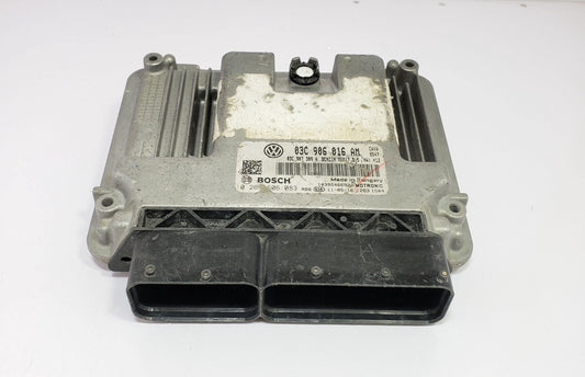 VW Golf 1.4 TSI Engine Control Unit ECU 03C906016AM 0261S06083