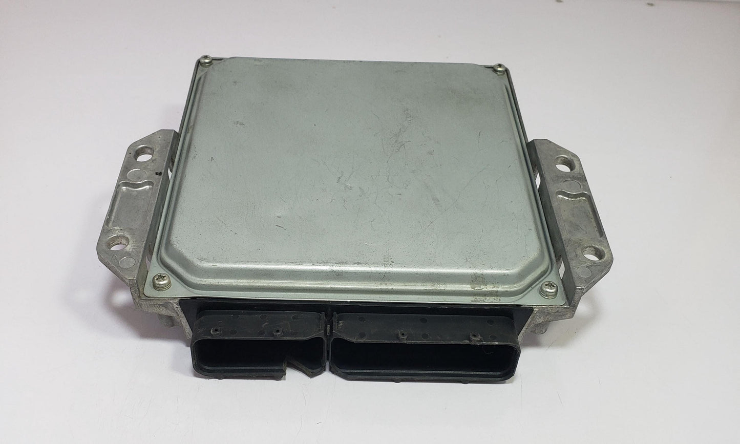 JDM Mitsubishi L200 ECU ECM 1860A549 Engine Computer Module