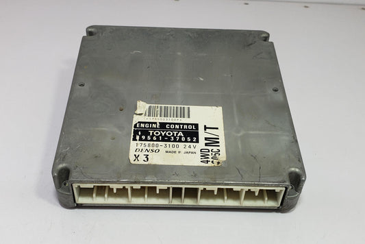 JDM Hino Dutro ECU ECM 89561-37052 Engine Computer Module