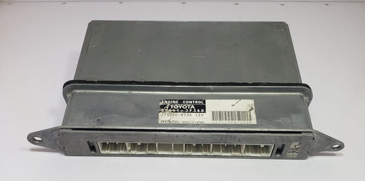 Toyota Crown Majesta Engine Control Unit ECU 89661‑3F360 275000-8735 Used Genuine