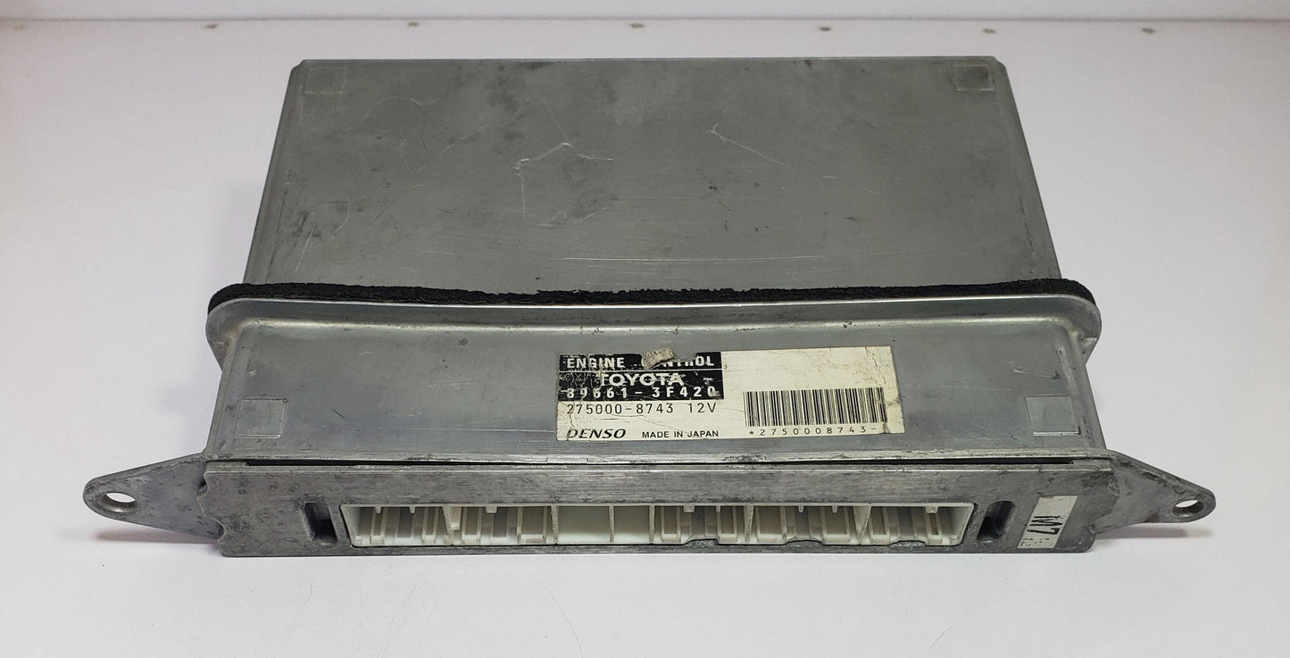 Toyota 89661‑3F420 ECU ECM Engine Control Module Crown Majesta 2004