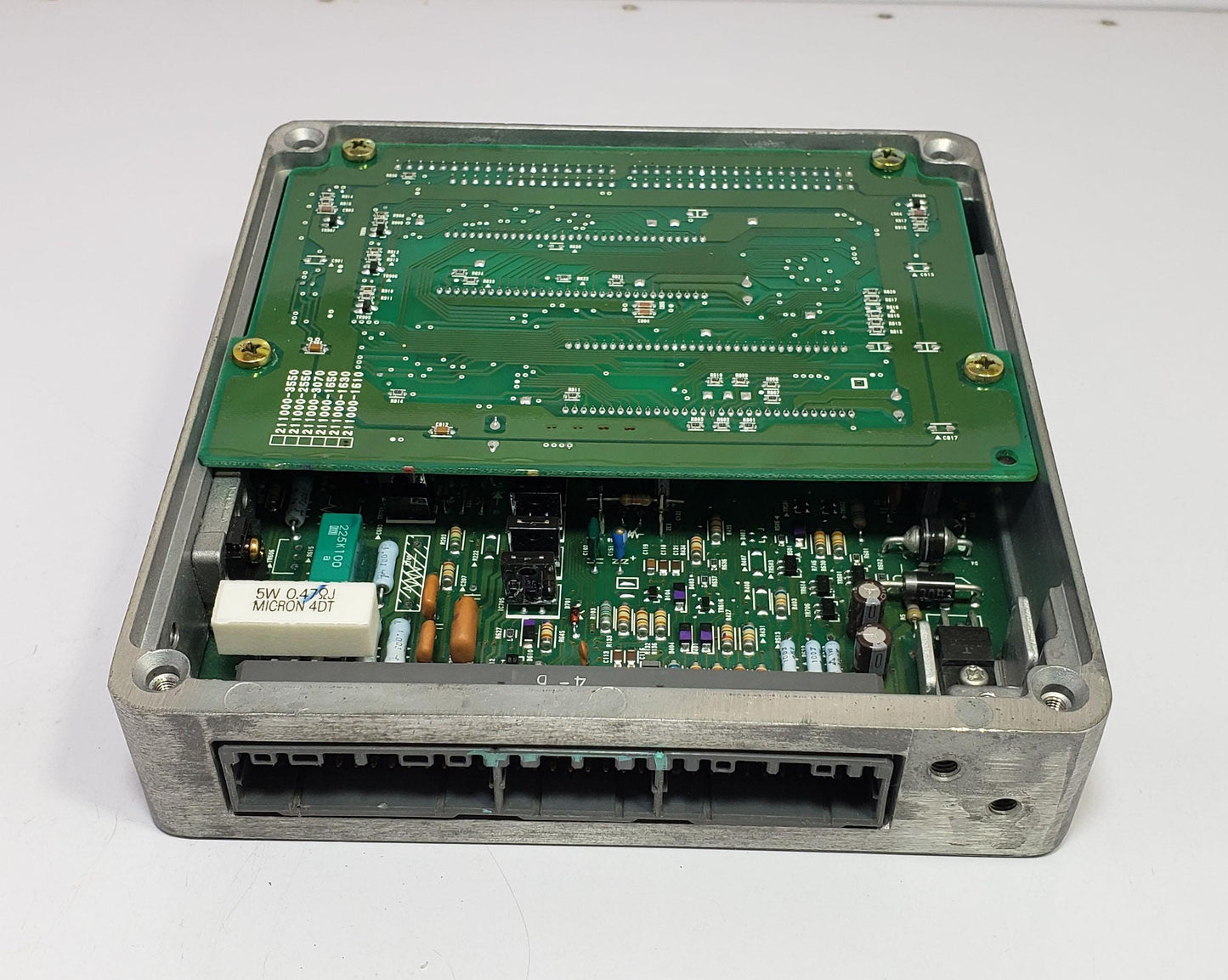 JDM Toyota RAV4 2000 Manual ECU ECM 89661-42030 Engine Computer