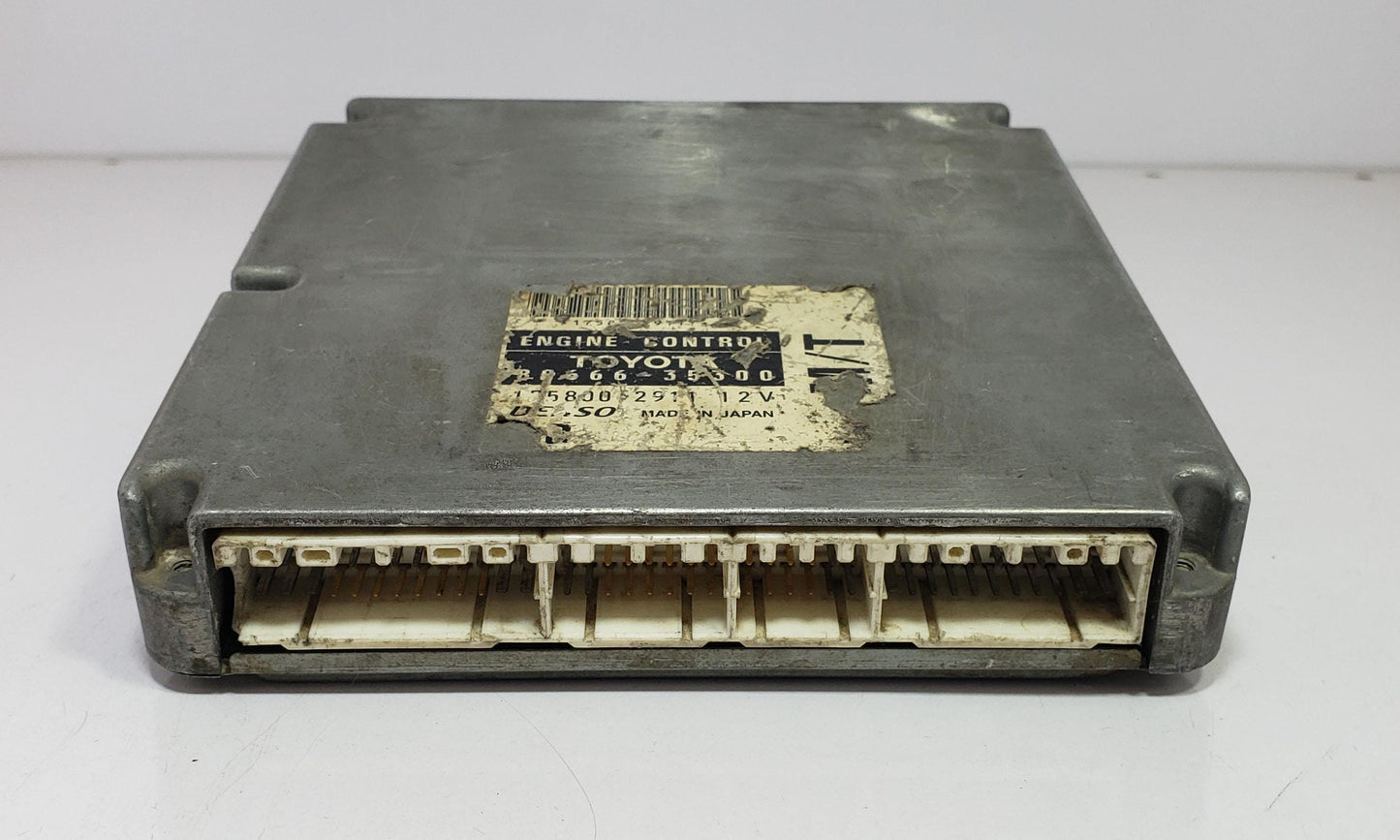 Toyota Hilux 5LE Diesel Engine Control Unit ECM ECU 89666-35300 Used Genuine