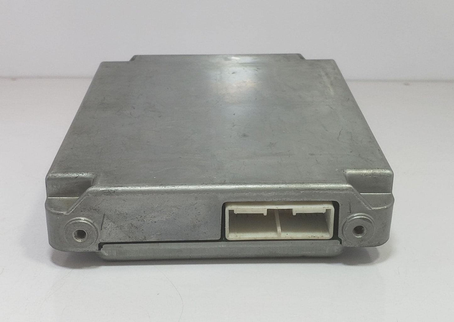 Toyota Prius Hybrid Battery Control BMS Computer ECU ECM 89890-47071