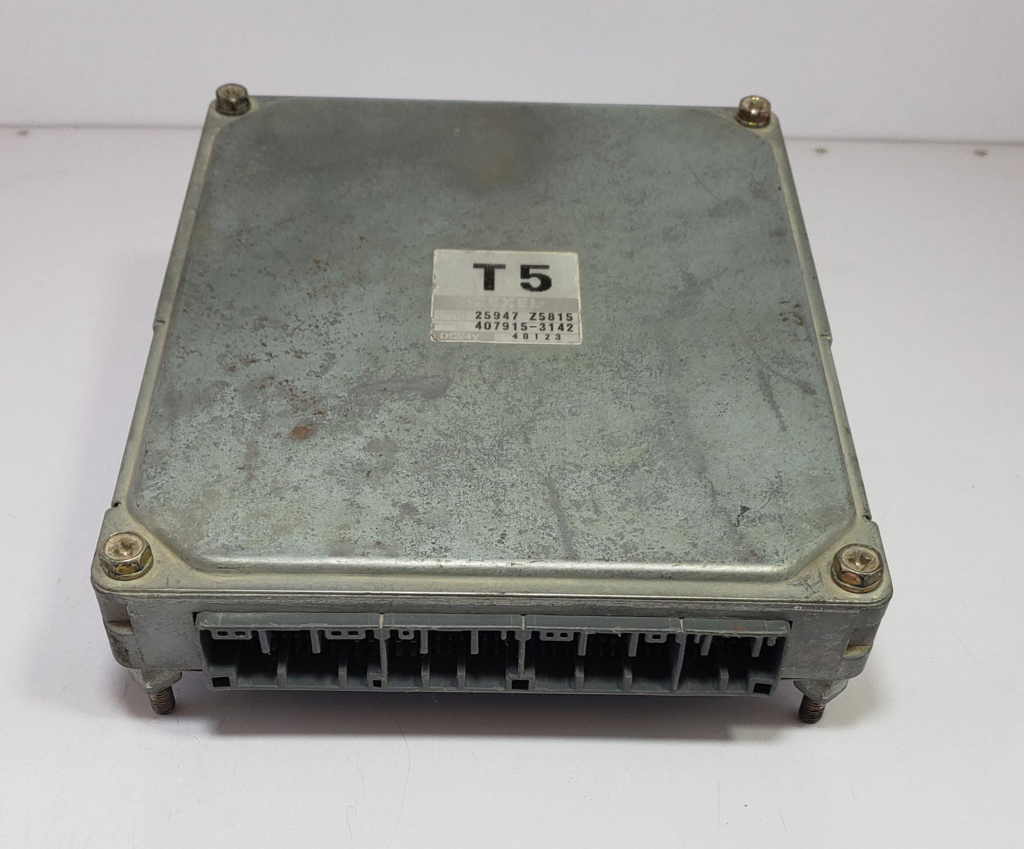 ZEXEL Hino Engine Control Unit ECU 897602-3711 407915-3101 Used OEM