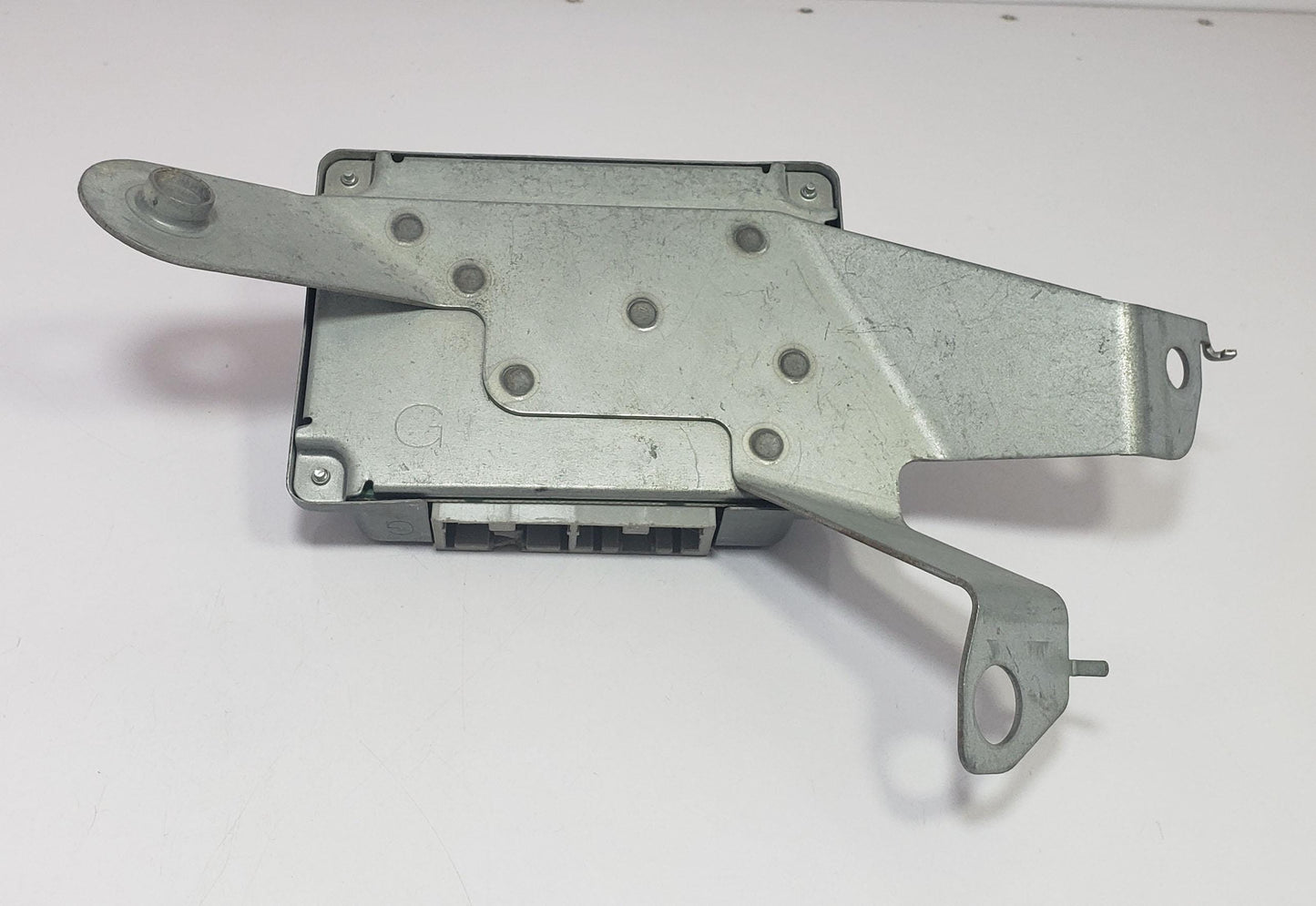 Wingroad Y12 Automatic Transmission Computer 31036CW80E