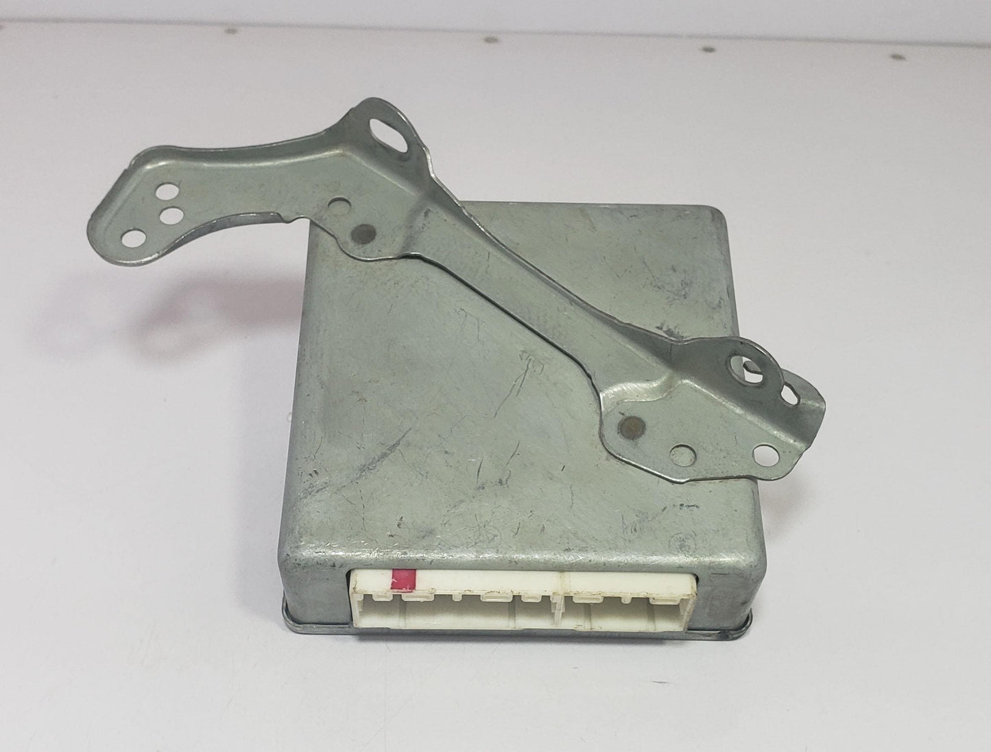 OEM Toyota Crown JZS155 ABS Brake Control Module 89540-30290