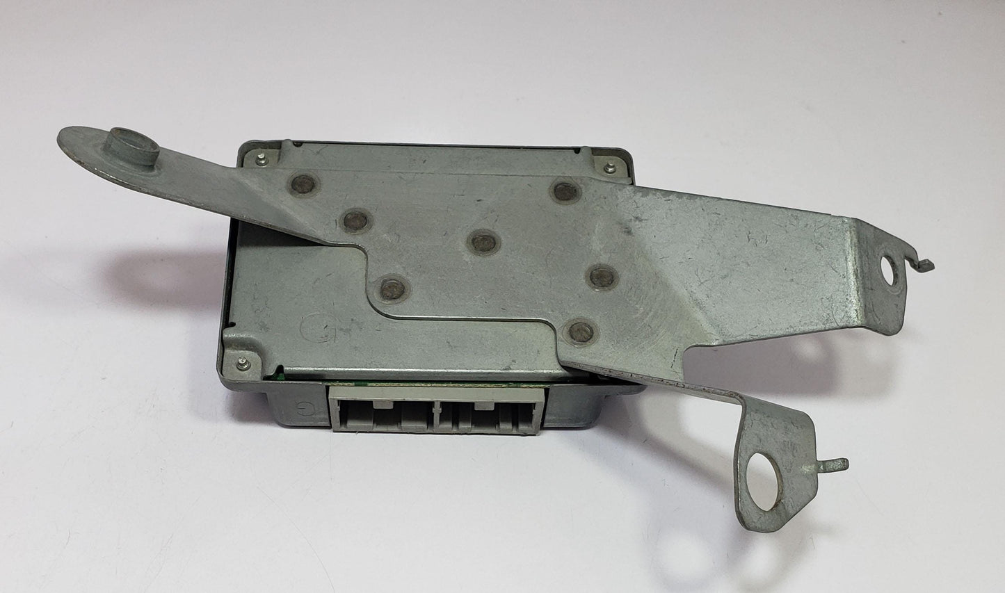 OEM Nissan Note E11 Transmission Computer 310361V10A HR15DE