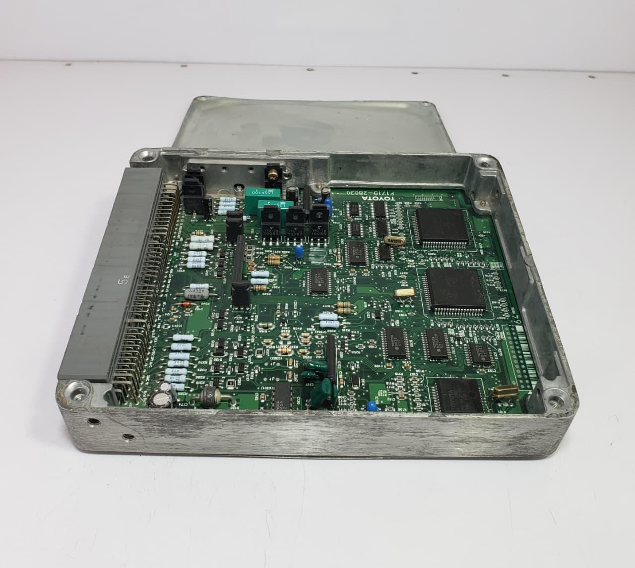 1996 Toyota Previa S/C Van Engine Computer ECU 89661-28780 JDM Used