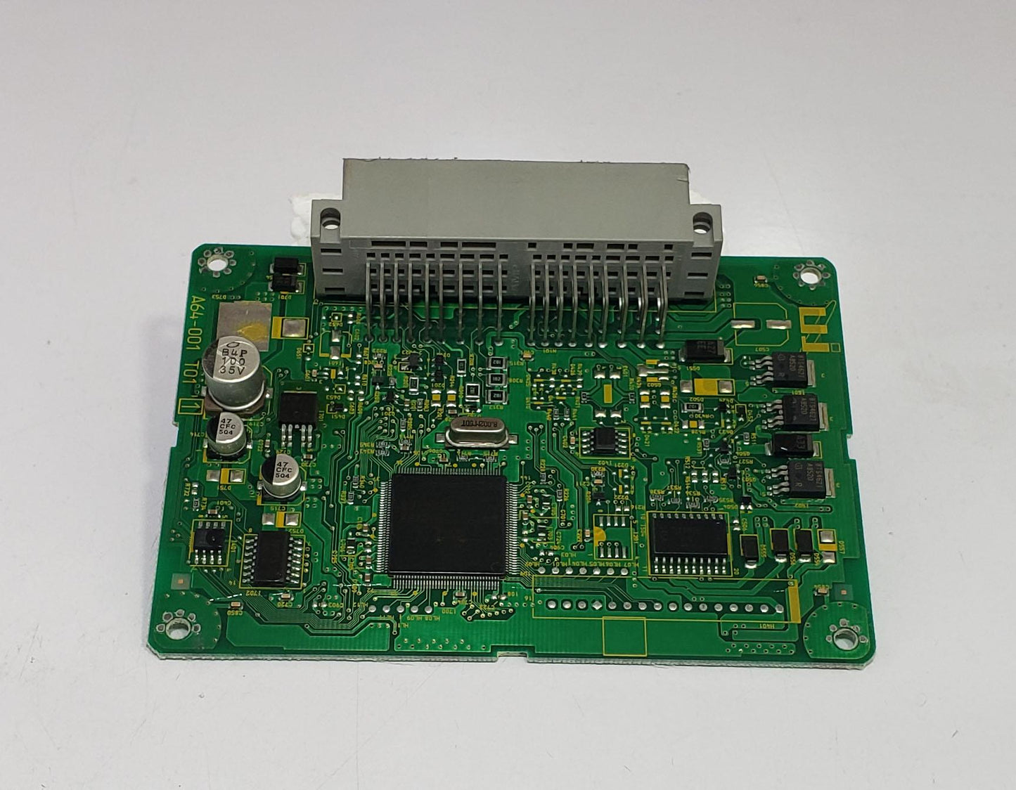 OEM Nissan AD Y11 2000 Transmission Computer 31036WE400 QG15DE