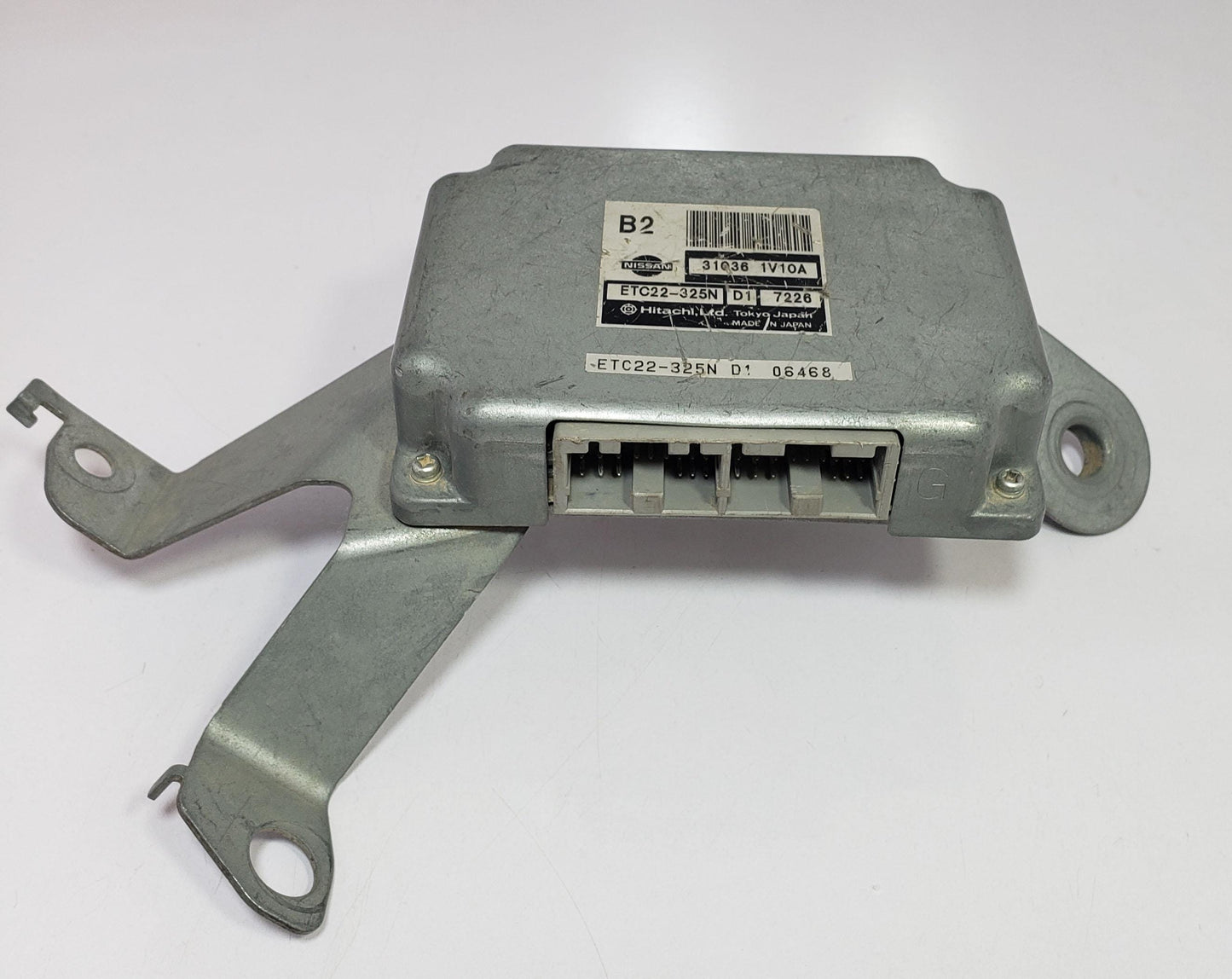 OEM Nissan Note E11 Transmission Computer 310361V10A HR15DE