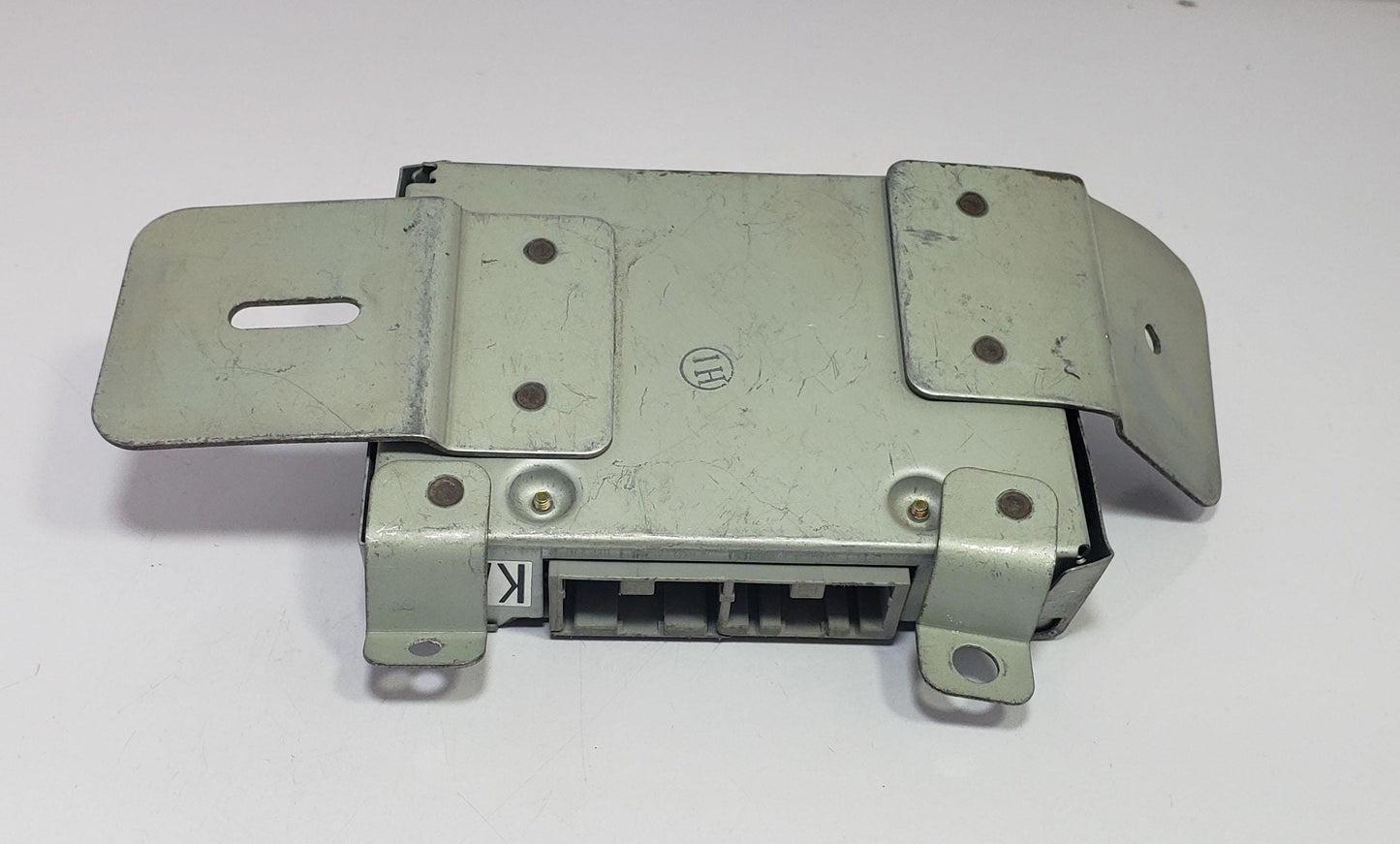 Nissan Bassara 1999-2003 Automatic Transmission Computer TCM 31036-AD001 OEM
